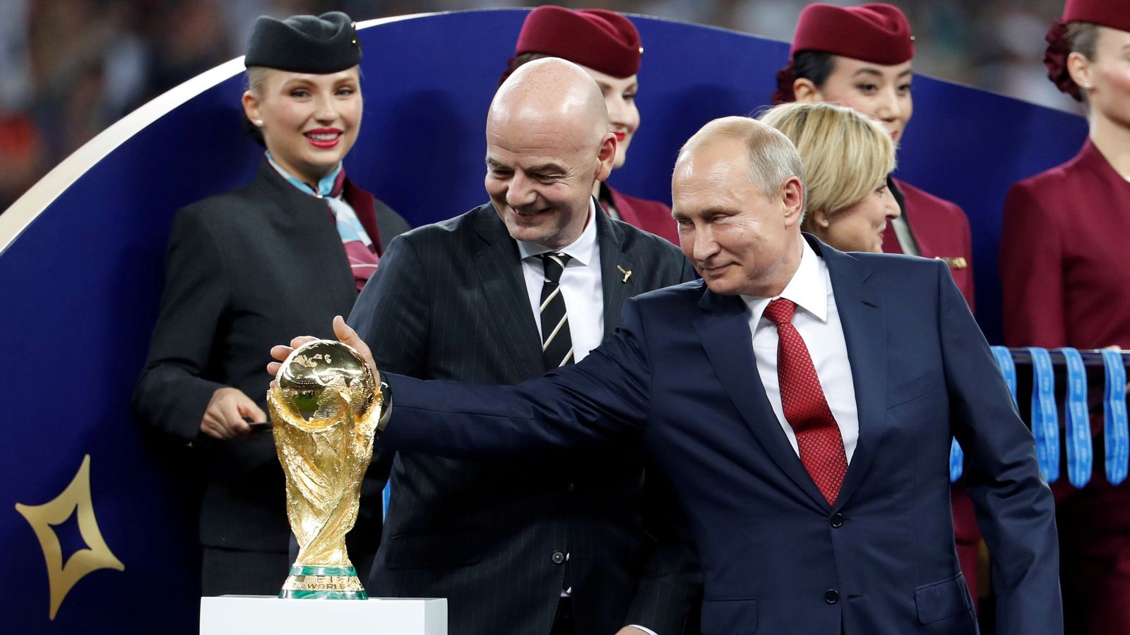 FIFA to discuss lifting ban on Russian teams after IOC decision