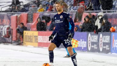 Snow angel and sliding celebs in MLS