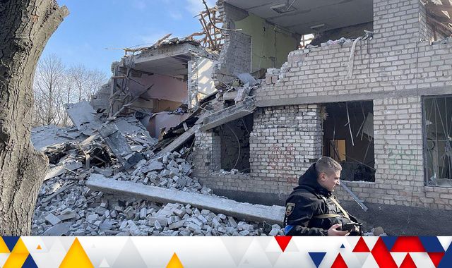 Ukraine war: Russia fires 'hypersonic missile' - as Putin is accused of using peace talks as 'smokescreen' - Vimarsana News