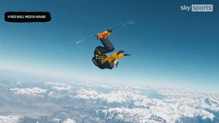 Fred Fugen's spectacular jump combining skiing and free fall | Video ...