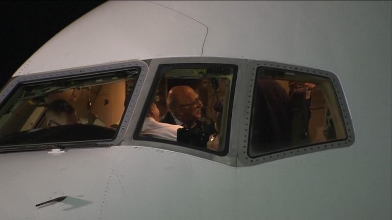 Anoosheh Ashoori had a selfie with one of the pilots before disembarking