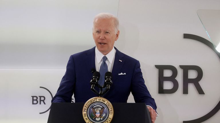 U.S. President Joe Biden discusses the United States&#39; response to Russian invasion of Ukraine and warns CEOs about potential cyber attacks from Russia at Business Roundtable&#39;s CEO Quarterly Meeting in Washington, DC, U.S., March 21, 2022. REUTERS/Leah Millis