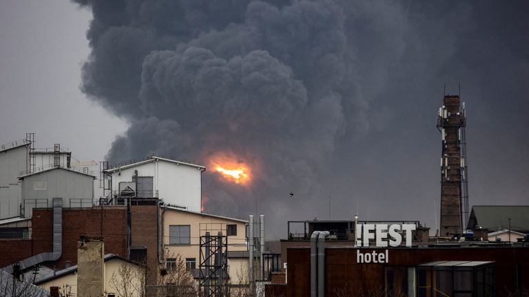 Smoke rises after an airstrike, as Russia&#39;s attack on Ukraine continues, in Lviv, Ukraine March 26, 2022. REUTERS/Vladyslav Sodel
