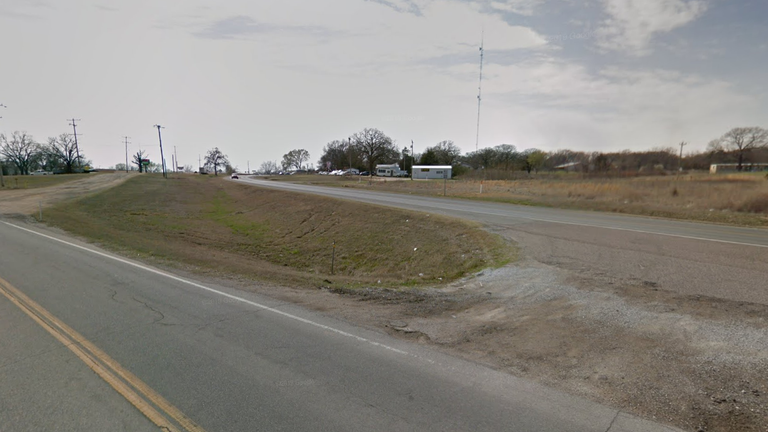 Six high school students killed in Oklahoma crash with semi-truck
Pic: Google Street View