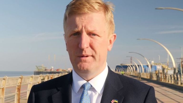 Oliver Dowden says Boris Johnson is &#39;leading the free world&#34; in its response to the Ukraine crisis
