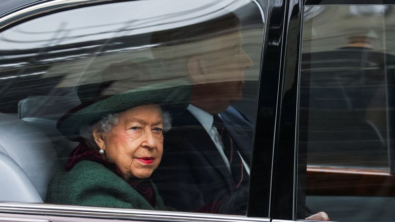 Britain&#39;s Queen Elizabeth and Prince Andrew, Duke of York, arrive for the service of thanksgiving for late Prince Philip, Duke of Edinburgh, at Westminster Abbey, in London, Britain, March 29, 2022. REUTERS/Tom Nicholson