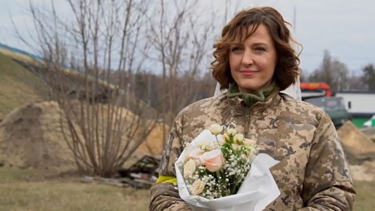 Lesia Ivashchenko quit her job to join the forces defending Kyiv