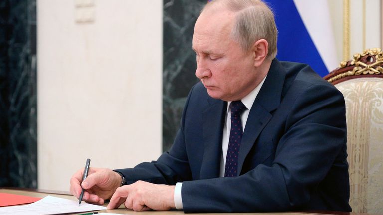Russian President Vladimir Putin chairs a meeting with members of the Security Council via a video link at the Kremlin in Moscow, Russia March 11, 2022. Sputnik/Mikhail Klimentyev/Kremlin via REUTERS ATTENTION EDITORS - THIS IMAGE WAS PROVIDED BY A THIRD PARTY.

