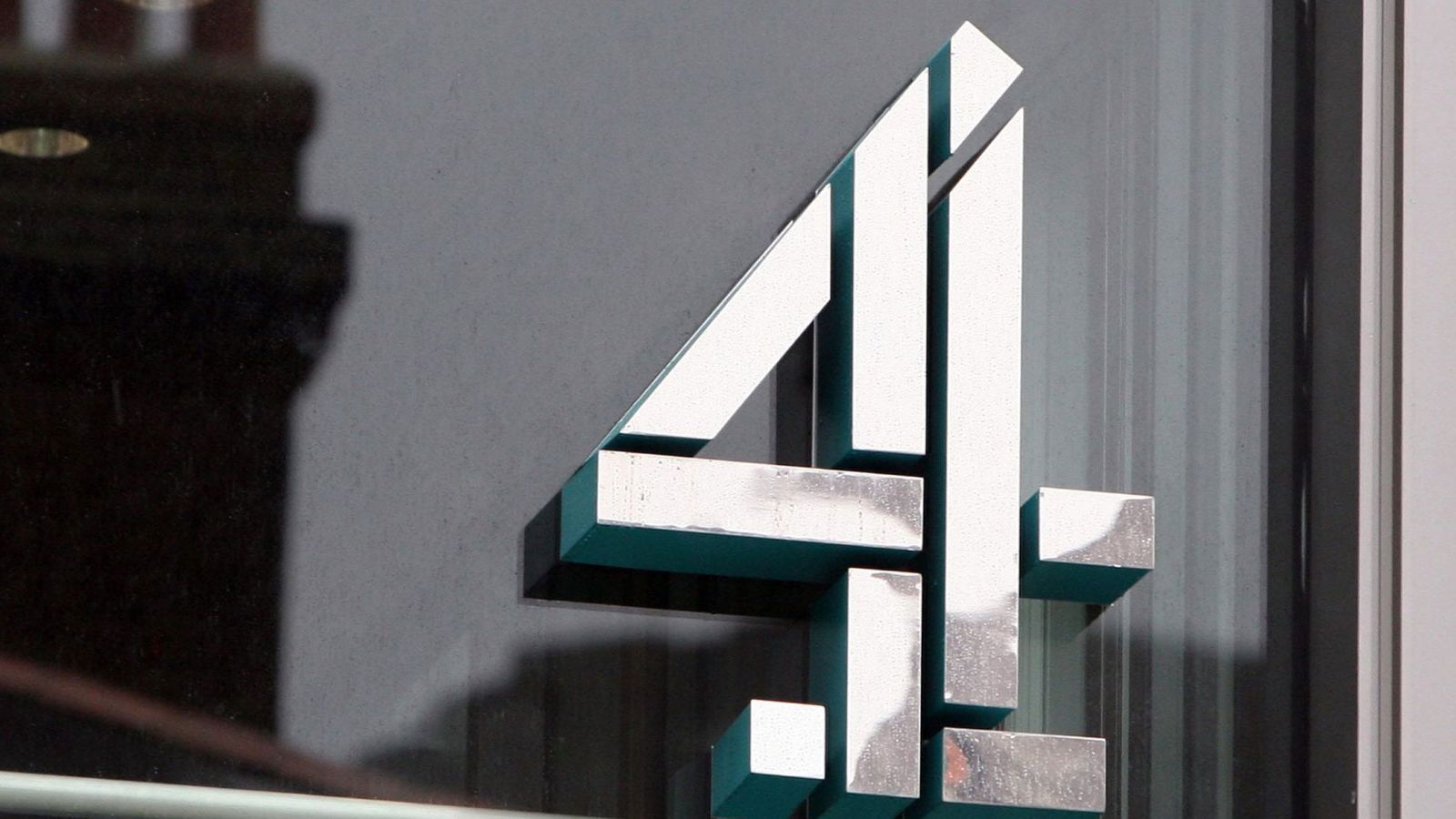 Channel 4 to unveil deeper job cuts as ad downturn bites