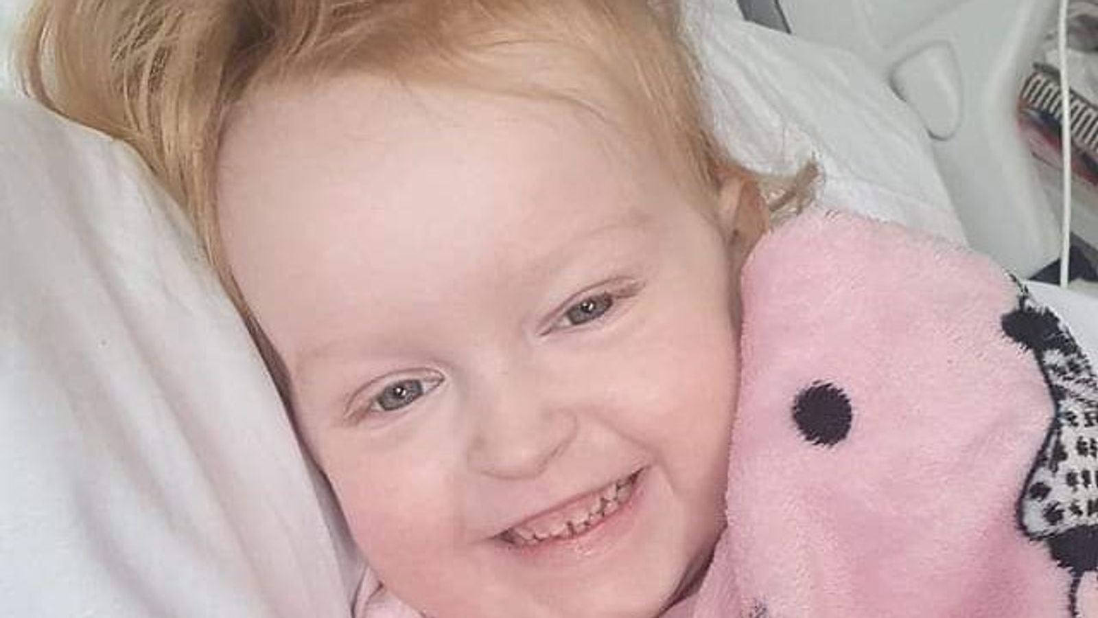 Rose Raine A 3-year-old girl's fight for her life after contracting hepatitis ...