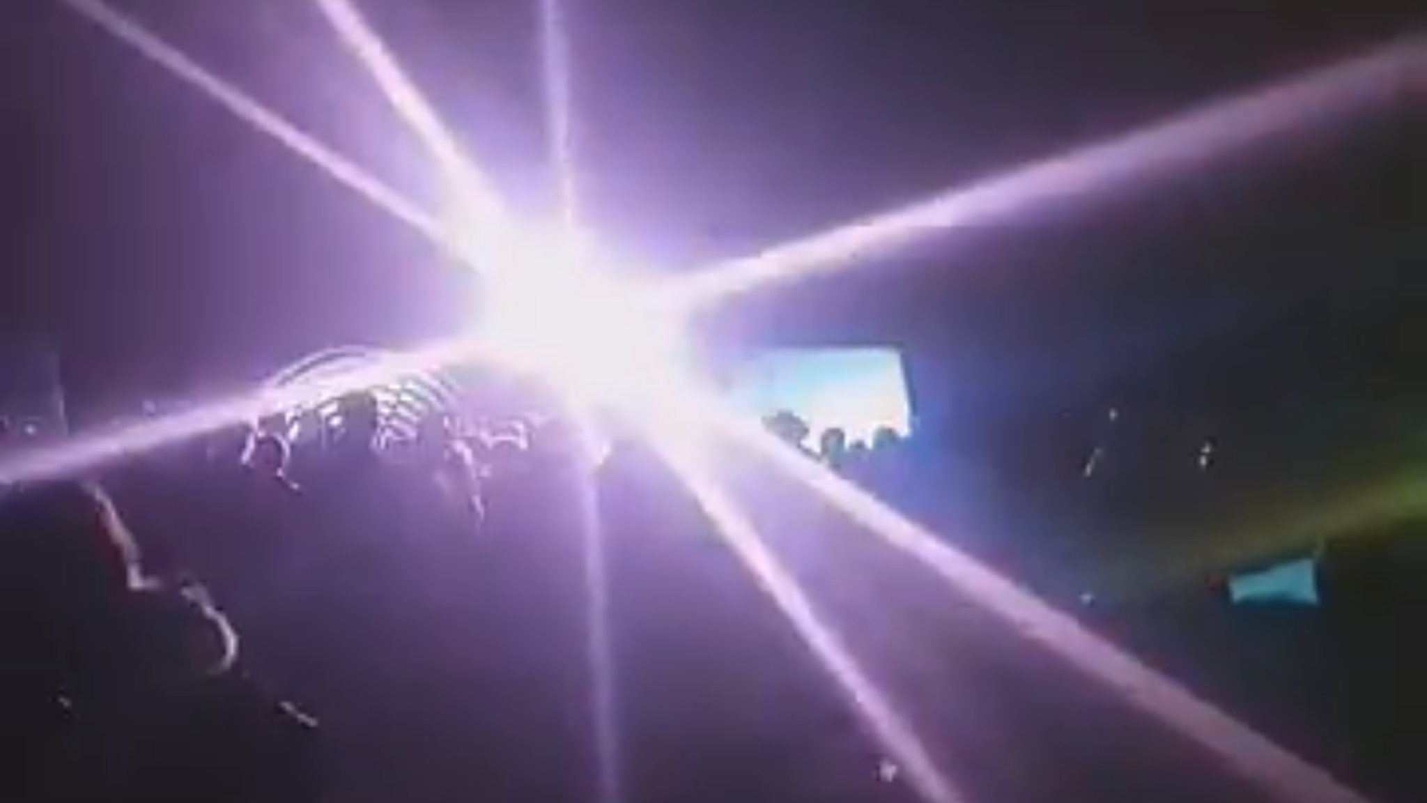 Dorset Police shuts down illegal rave after ordering attendees not to ...