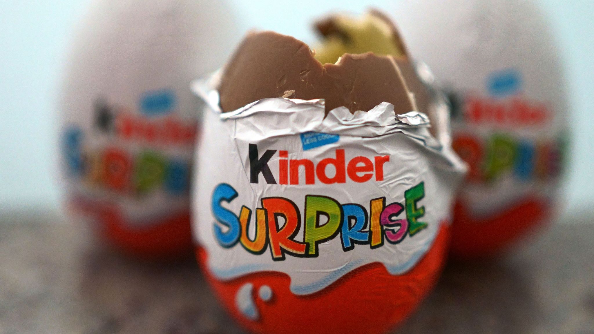 Belgium orders Ferrero plant to shut over 'Kinder salmonella link' | World  News | Sky News