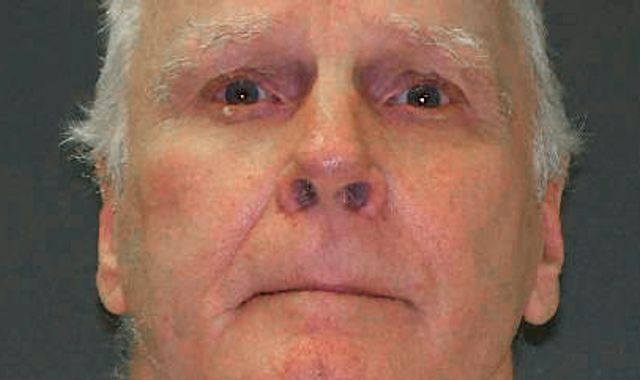 Texas' oldest death row inmate says he hopes to see victim 'in heaven' as he is executed for 1990 shooting - Vimarsana News