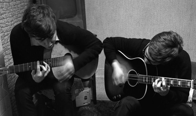 Paul McCartney's childhood home opened for unsigned artists to perform - Vimarsana News