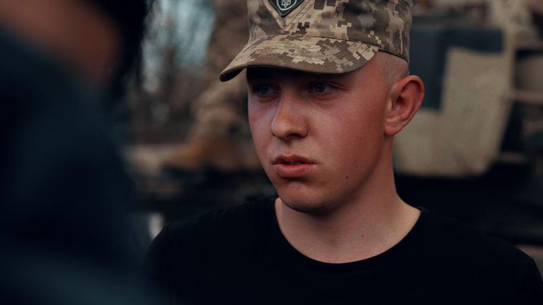Artem, seorang mekanik tank di Angkatan Darat Ukraina 