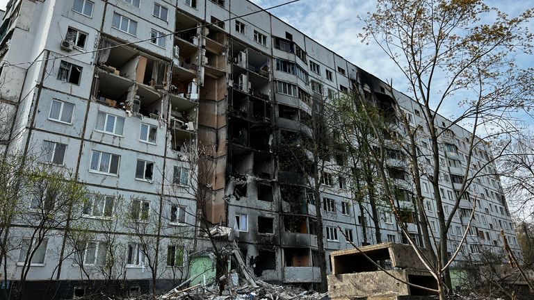 Saltivka, Kharkiv, Doğu Ukrayna'da Mark Austin raporuna uygun resimler