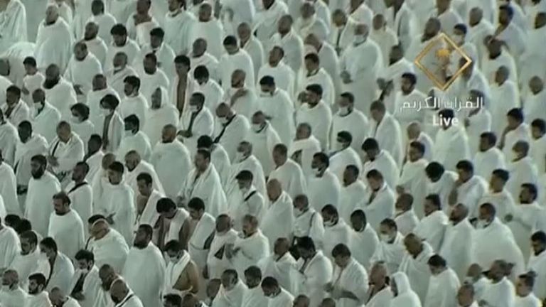 Muslim worshippers performed prayers around the Kaaba for the start of Ramadan.