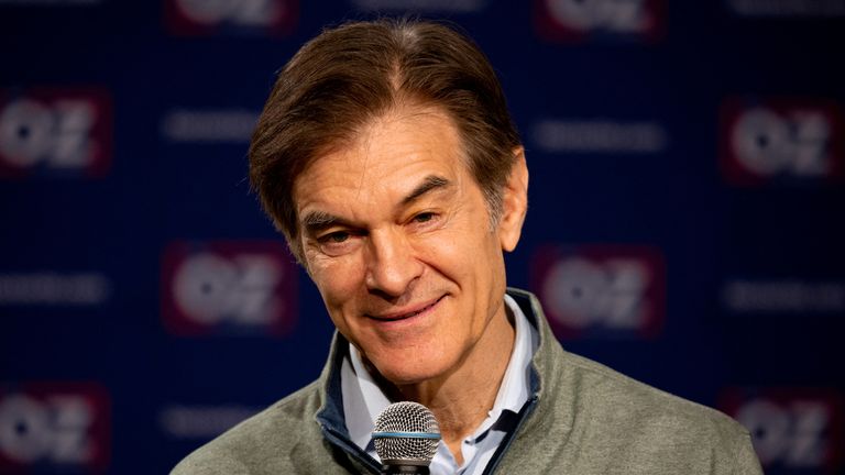 FILE PHOTO: Mehmet Oz, who is running for the U.S. Senate, speaks at a campaign event in York, Pennsylvania, U.S., February 5, 2022. REUTERS/Hannah Beier/File Photo