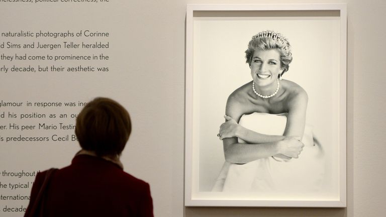A woman views a photograph of Diana, Princess of Wales by Patrick Demarchelier 1990 during a press view of Vogue 100: A Century of Stpatyle at the National Portrait Gallery, London.