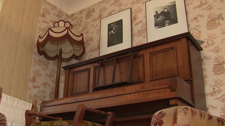 The National Trust is opening the childhood home of Sir Paul McCartney to any unsigned artist over the age of 18 to write and perform where the Beatles began.