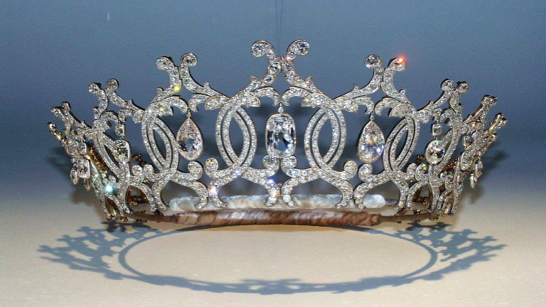 The diamond-encrusted Portland Tiara