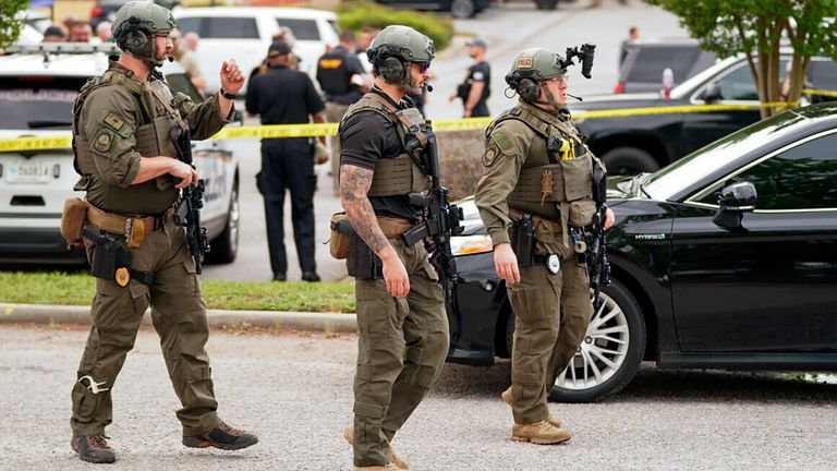 Police officers were seen outside the Columbiana Centre mall as they investigated the shooting