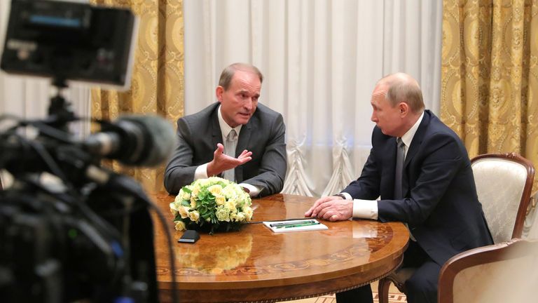 Russia&#39;s President Vladimir Putin (R) attends a meeting with leader of Ukraine’s Opposition Platform - For Life party Viktor Medvedchuk in Saint Petersburg, Russia July 18, 2019. Sputnik/Mikhail Klimentyev/Kremlin via REUTERS ATTENTION EDITORS - THIS IMAGE WAS PROVIDED BY A THIRD PARTY.
