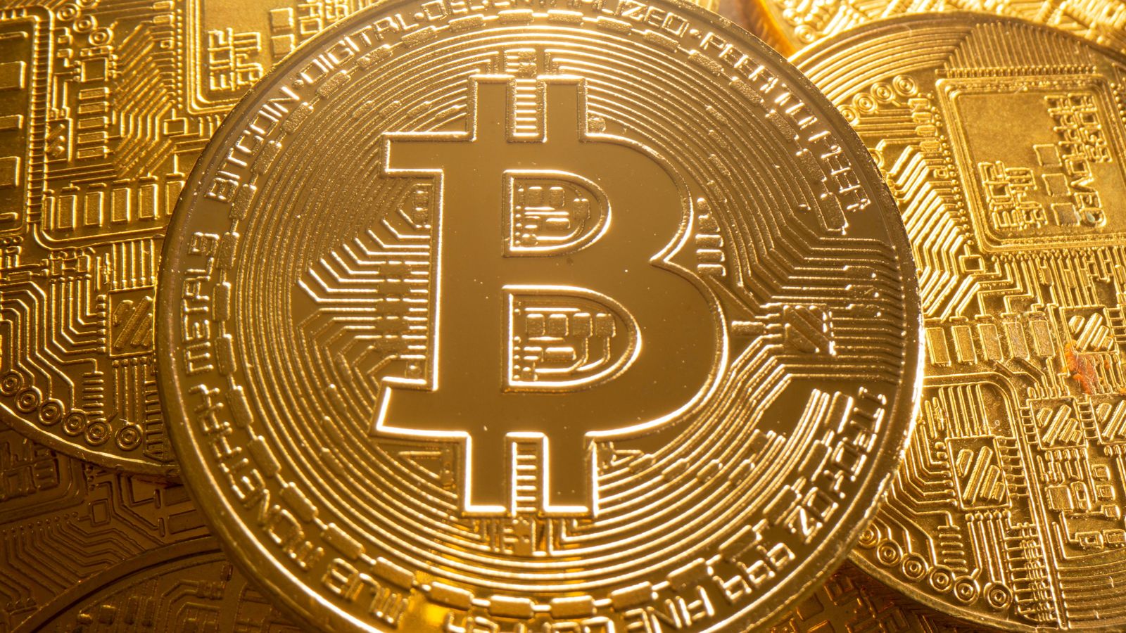 Bitcoin value hits new all-time high