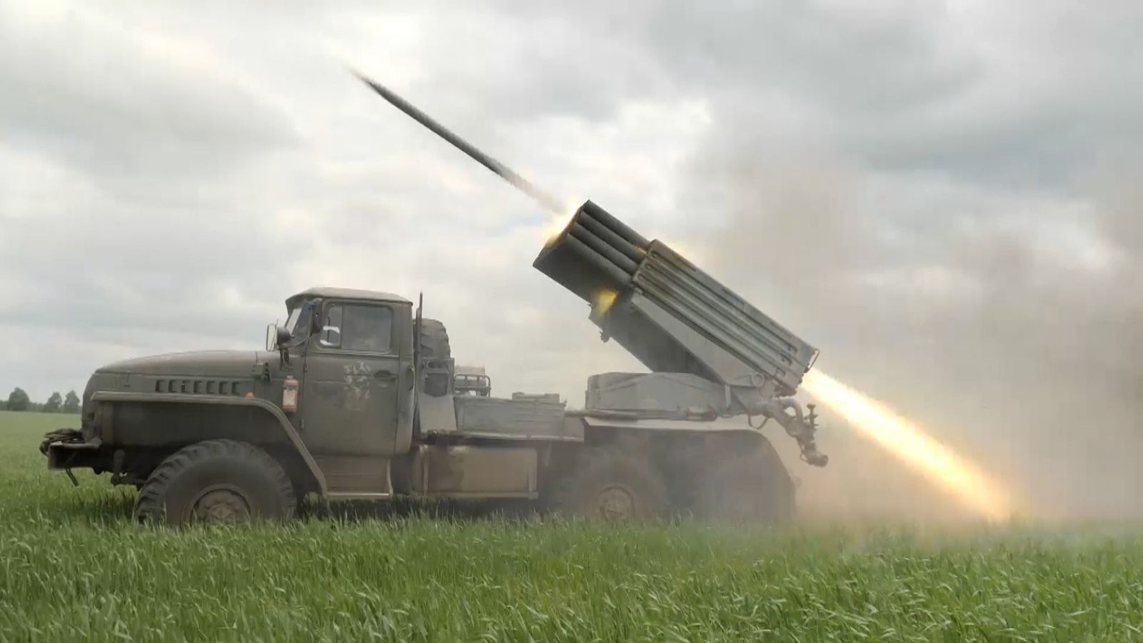 Ukraine war: On the Izyum frontline | World News | Sky News