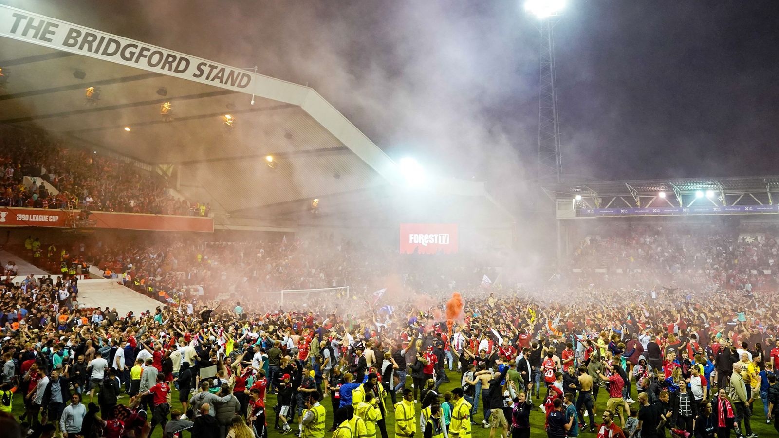 Billy Sharp Sheffield United captain left 'bleeding and angry' after