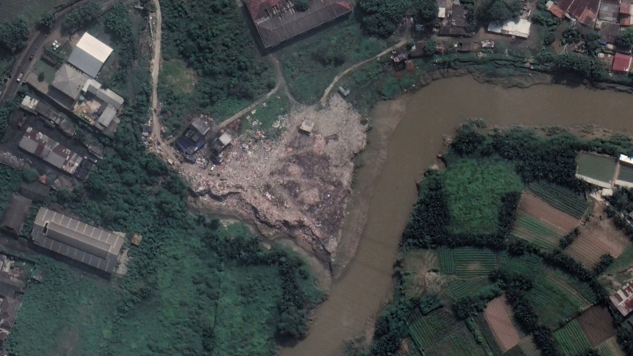 World's plastic waste mapped from space for the first time Climate News Sky News