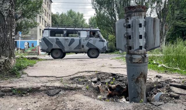 Ukraine war: Civilians cling on to life in key city of Lysychansk as savage bombardments intensify - Vimarsana News