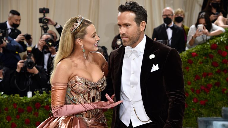 Blake Lively and Ryan Reynolds appeared on the red carpet together 