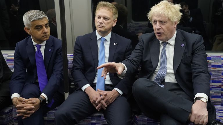 (Right to left) Prime Minister Boris Johnson with Transport Secretary Grant Shapps and Mayor of London Sadiq Khan on a Elizabeth Line train at Paddington station in London, to mark the completion of London&#39;s Crossrail project. Picture date: Tuesday May 17, 2022.
