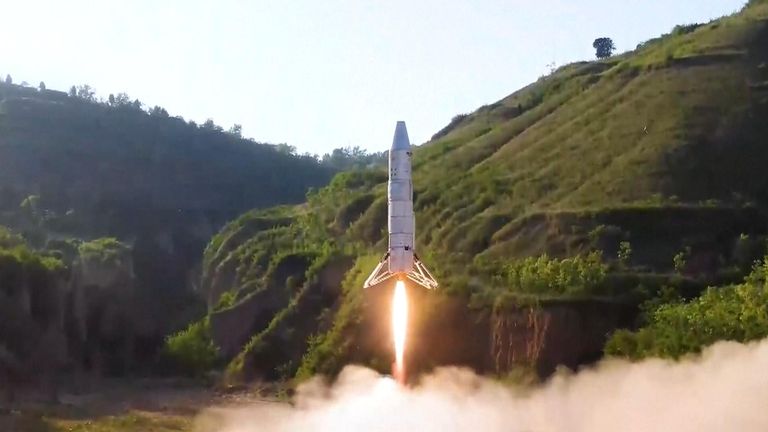 China&#39;s commercial aerospace company, Deep Blue Aerospace, completed the country&#39;s first-ever test of kilometer-level vertical takeoff and vertical landing (VTVL) for its reusable Nebula-M1 liquid rocket on Friday.

