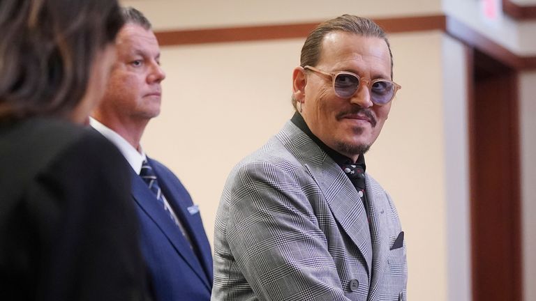 US actor Johnny Depp departs at the end of the day during the 50 million US dollar Depp vs Heard defamation trial at the Fairfax County Circuit Court in Fairfax, Virginia, USA, 19 May 2022. Johnny Depp&#39;s 50 million US dollar defamation lawsuit against Amber Heard started on 10 April.