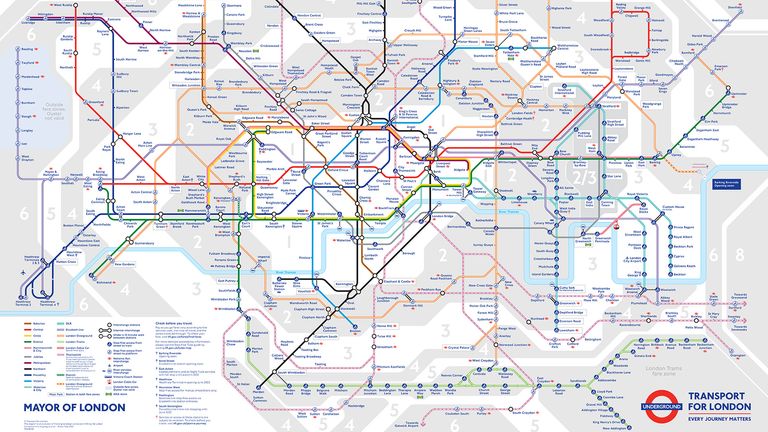 Document non daté émis par Transport for London (TfL) d'une nouvelle carte du tube avec la ligne Elizabeth incluse pour la première fois.  Date d'émission : jeudi 19 mai 2022.