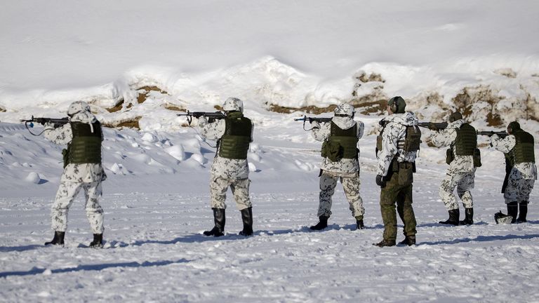 Finland reservists training with live rounds in Taipalsaari, about 20 miles from Russia, on 9 March