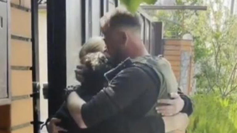 Mother and son are reunited in Kharkiv after 74 days apart because of the war