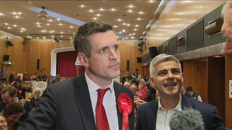 Labour&#39;s Simon Hogg wins in Wandsworth