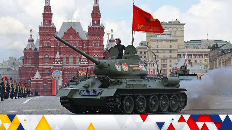 A T-34 Soviet-era tank drives in Red Square during a parade on Victory Day, which marks the 77th anniversary of the victory over Nazi Germany in World War Two, in central Moscow, Russia May 9, 2022. REUTERS/Evgenia Novozhenina