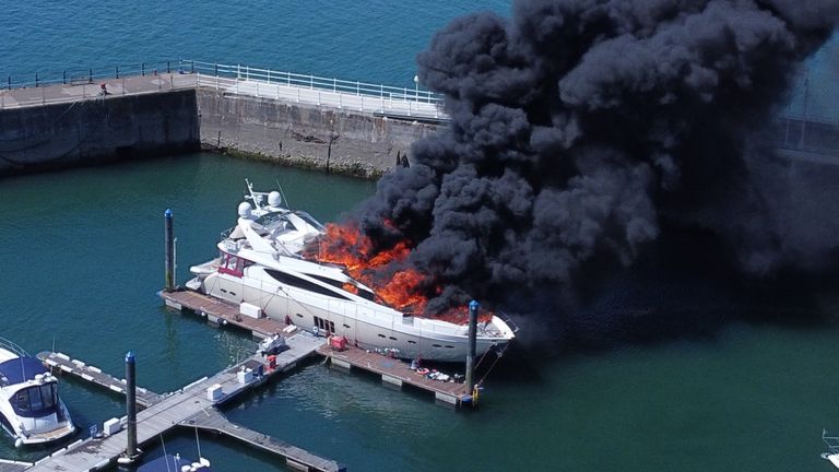 Firefighters fight huge flames on superyacht in Torquay Marina |  UK News