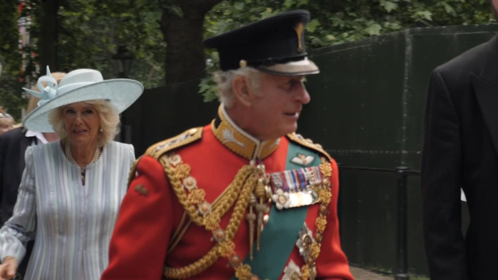 Prince Charles reacts to summer weather during Platinum Jubilee