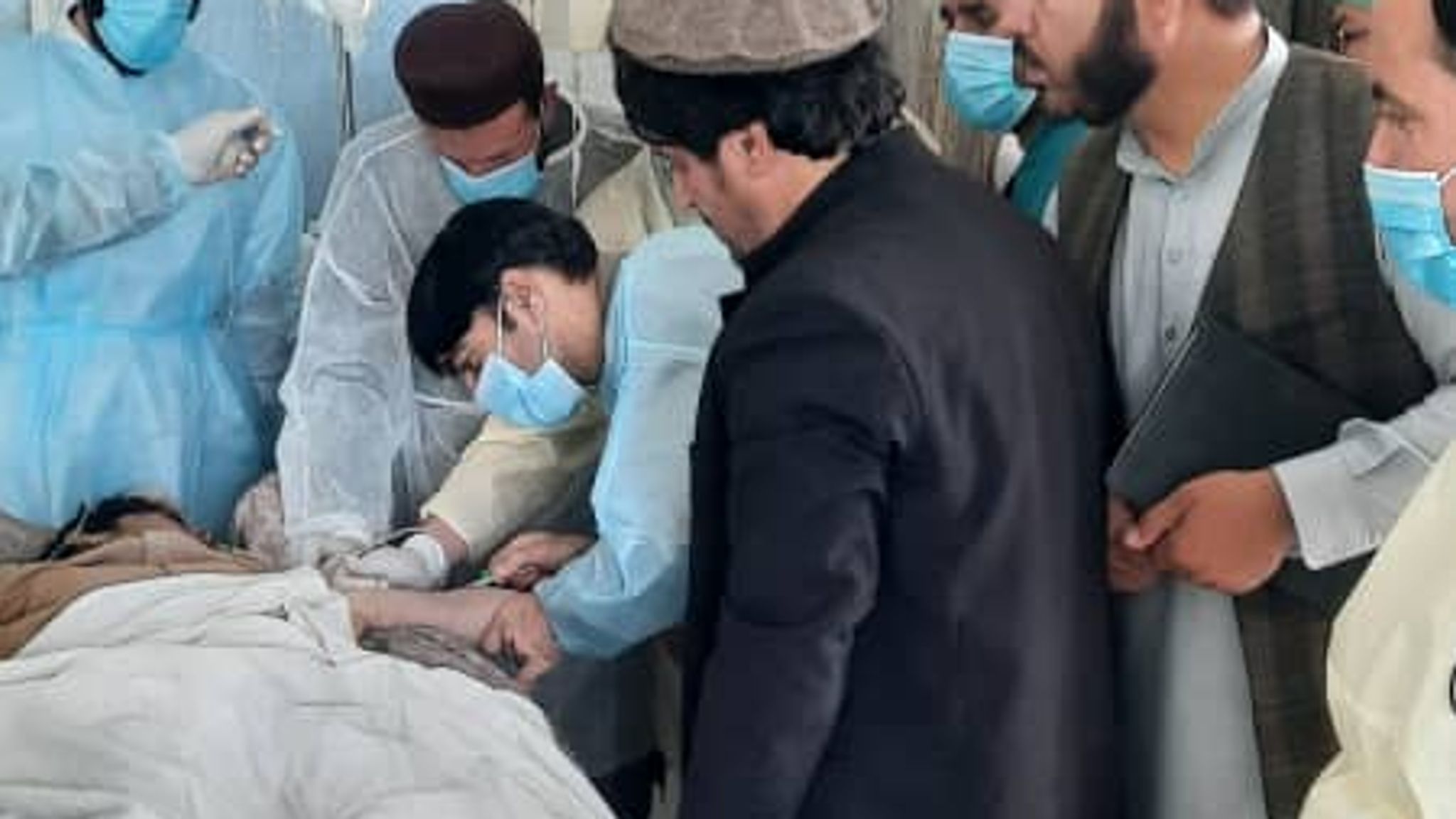 Afghanistan earthquake: Deaths rise to more than 1,000 and Taliban ask ...