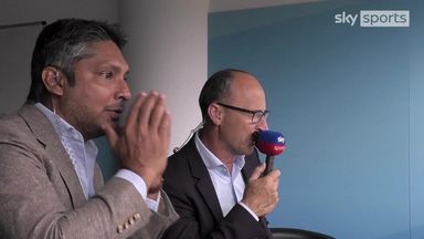 Nas & Kurmar's reaction to Leach's bizarre wicket