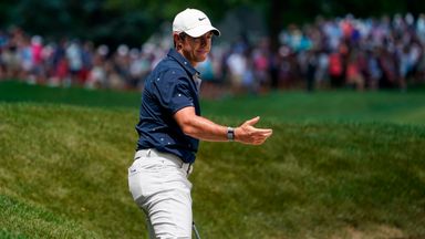 Highlights: Schauffele takes lead after McIlroy struggles