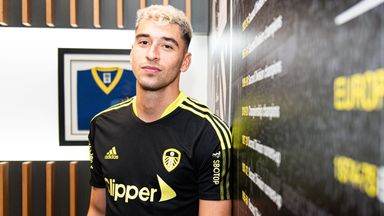 Marc Roca joins Leeds | 'I can't wait to play at Elland Road'