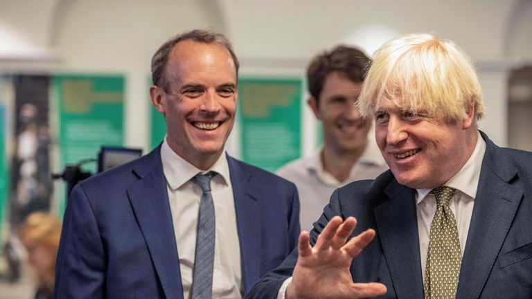 Britain&#39;s Prime Minister Boris Johnson and Foreign Secretary Dominic Raab visit the The Foreign, Commonwealth and Development Office (FCDO) Crisis Centre in London, Britain August 27, 2021. Jeff Gilbert/Pool via REUTERS
