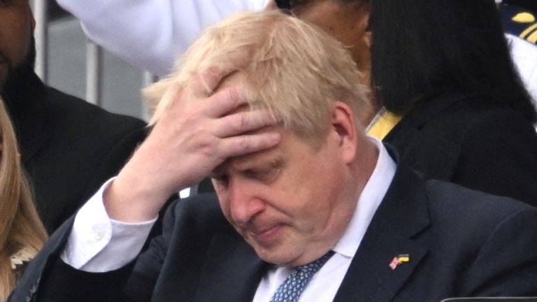 Rebels set to trigger no confidence vote in Boris Johnson as soon as this week