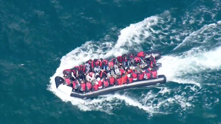 Sky Grabs of Migrants in the channel 